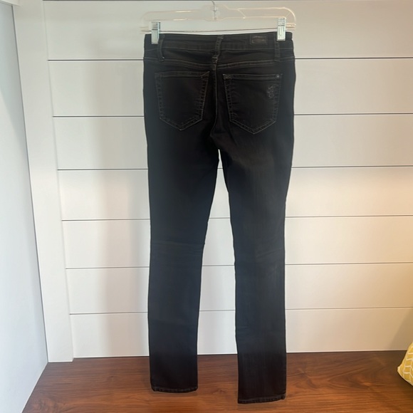 Jessica Simpson black women’s skinny jeans - Picture 2 of 3